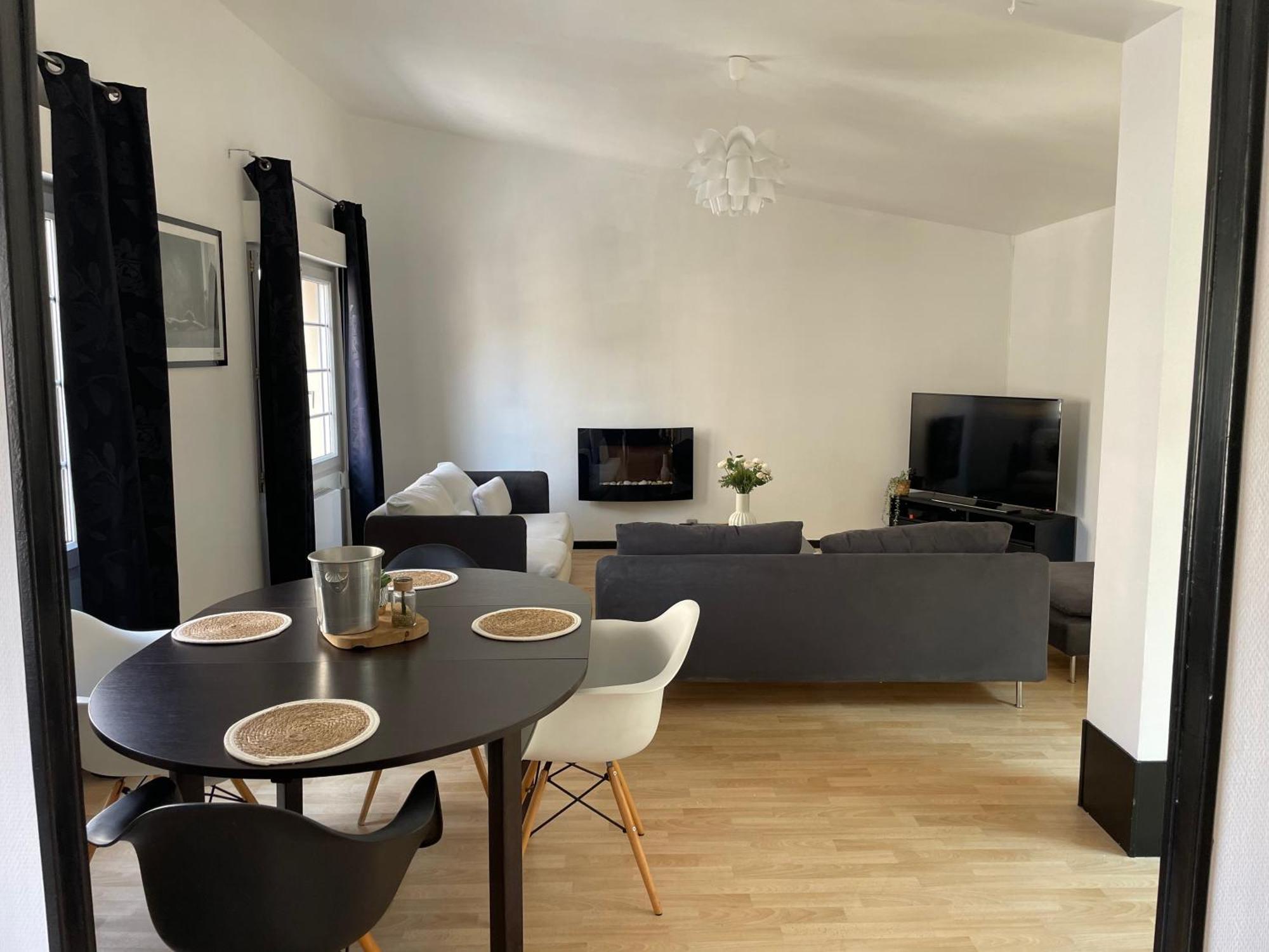 Le Nid De Sacha Apartment Épernay Exterior foto